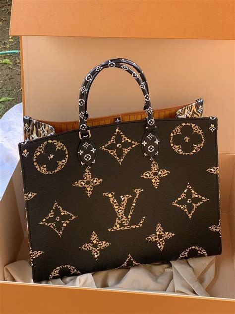 Louis Vuitton sales clearance